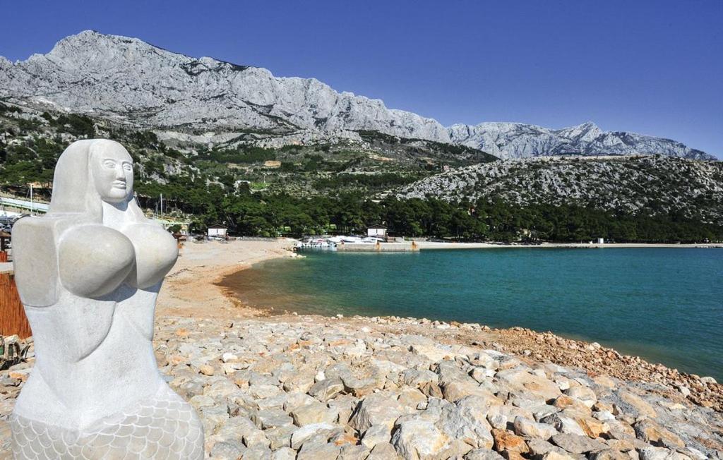 Villa Kristina - Ferienhaus Baska Voda - Topici, Private Outdoor Swimmingpool, Wifi المظهر الخارجي الصورة